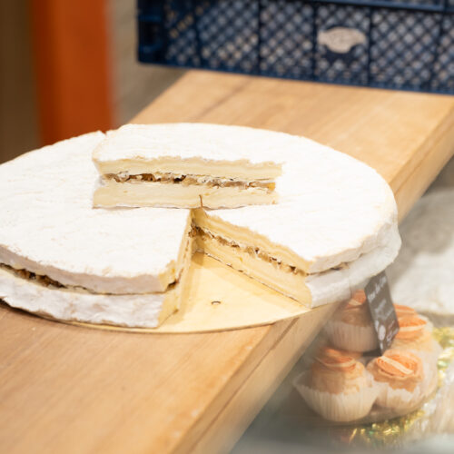 Brie artisanal truffé maison